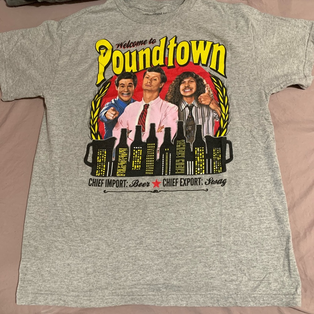 Workaholics graphic tee